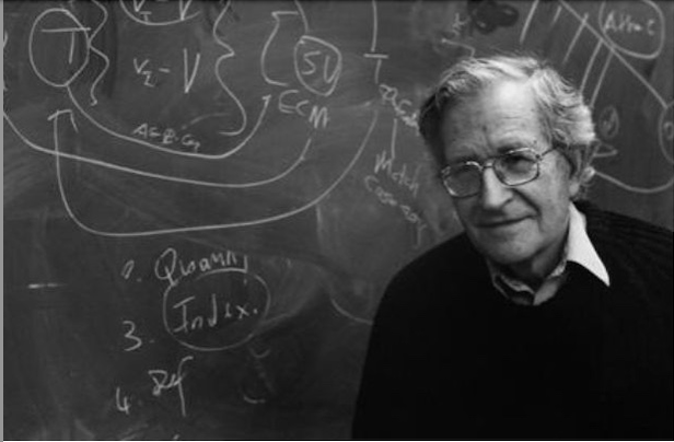 Intervista a Noam Chomsky di C. J. Polychroniou: Meglio concentrare l’attenzione su come evitare la guerra nucleare piuttosto che dibattere sulla “guerra giusta”